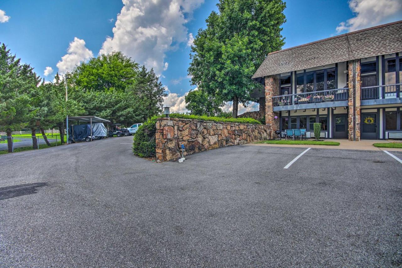 Charming Afton Condo With Community Pool! 외부 사진